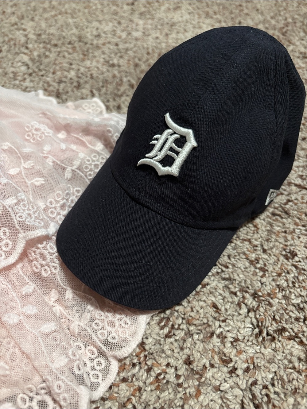 Detroit Tigers infant baseball cap (NWOT)